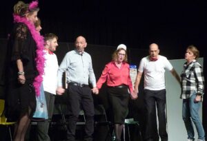 Nur eine Vorstellung: Teambuilding im Ensemble, die Vorstellung muss gelingen!